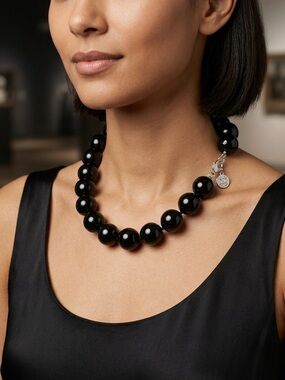 Sno of Sweden Black Beaded Necklace